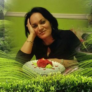 Meet your Posher, Idalia